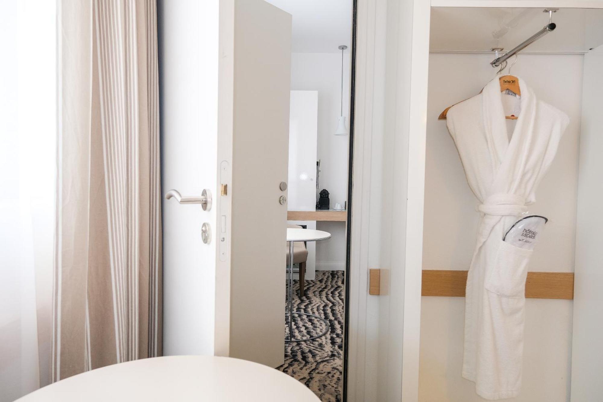 Thalazur Ouistreham - Hotel & Spa Ngoại thất bức ảnh