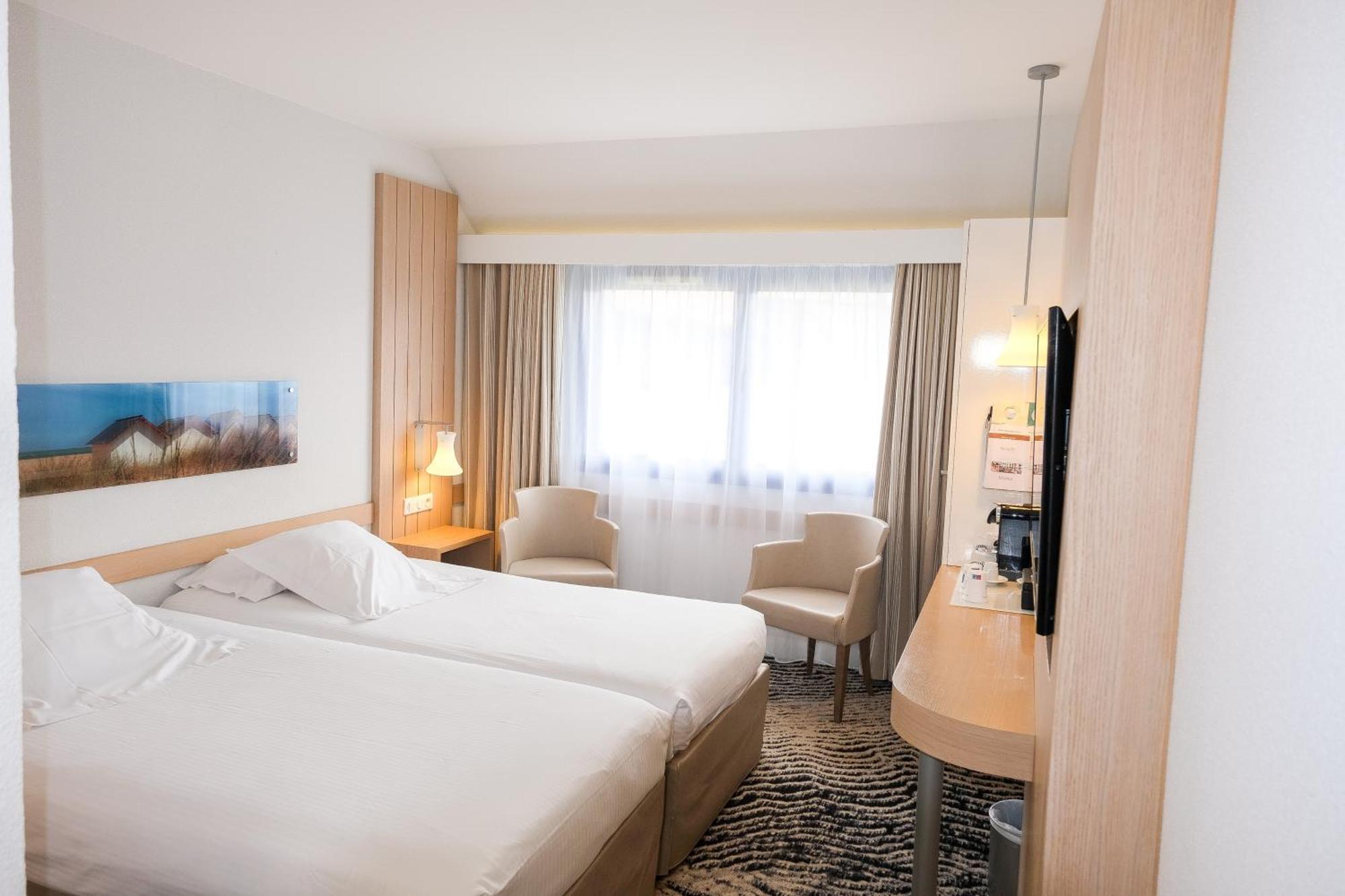 Thalazur Ouistreham - Hotel & Spa Ngoại thất bức ảnh